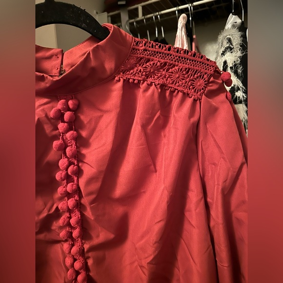 Shein Sz 0XL Blouse Pom Pom NWOT - Picture 4 of 5